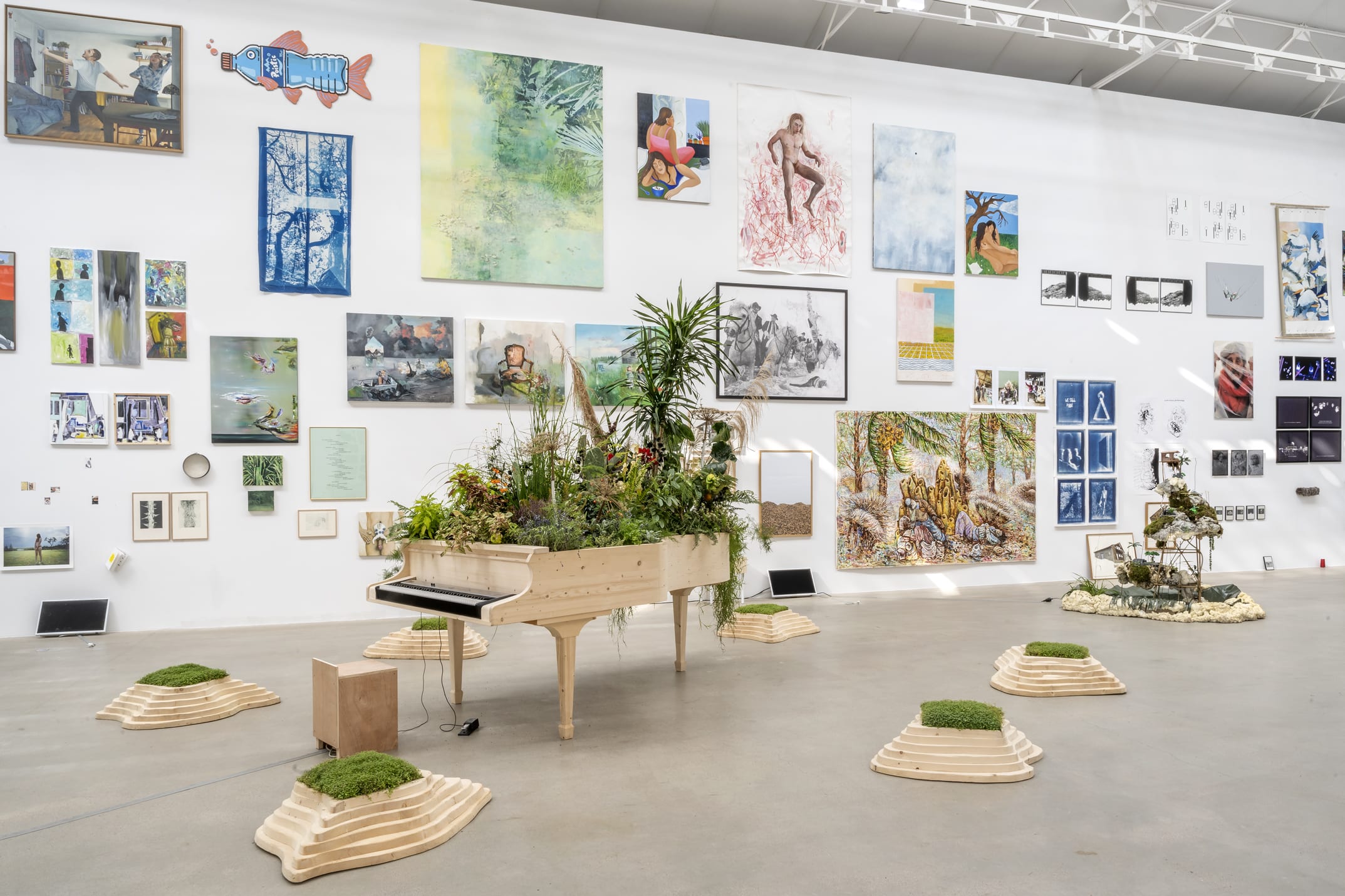 Group Exhibition Jeune Création: Supporting Young Artists