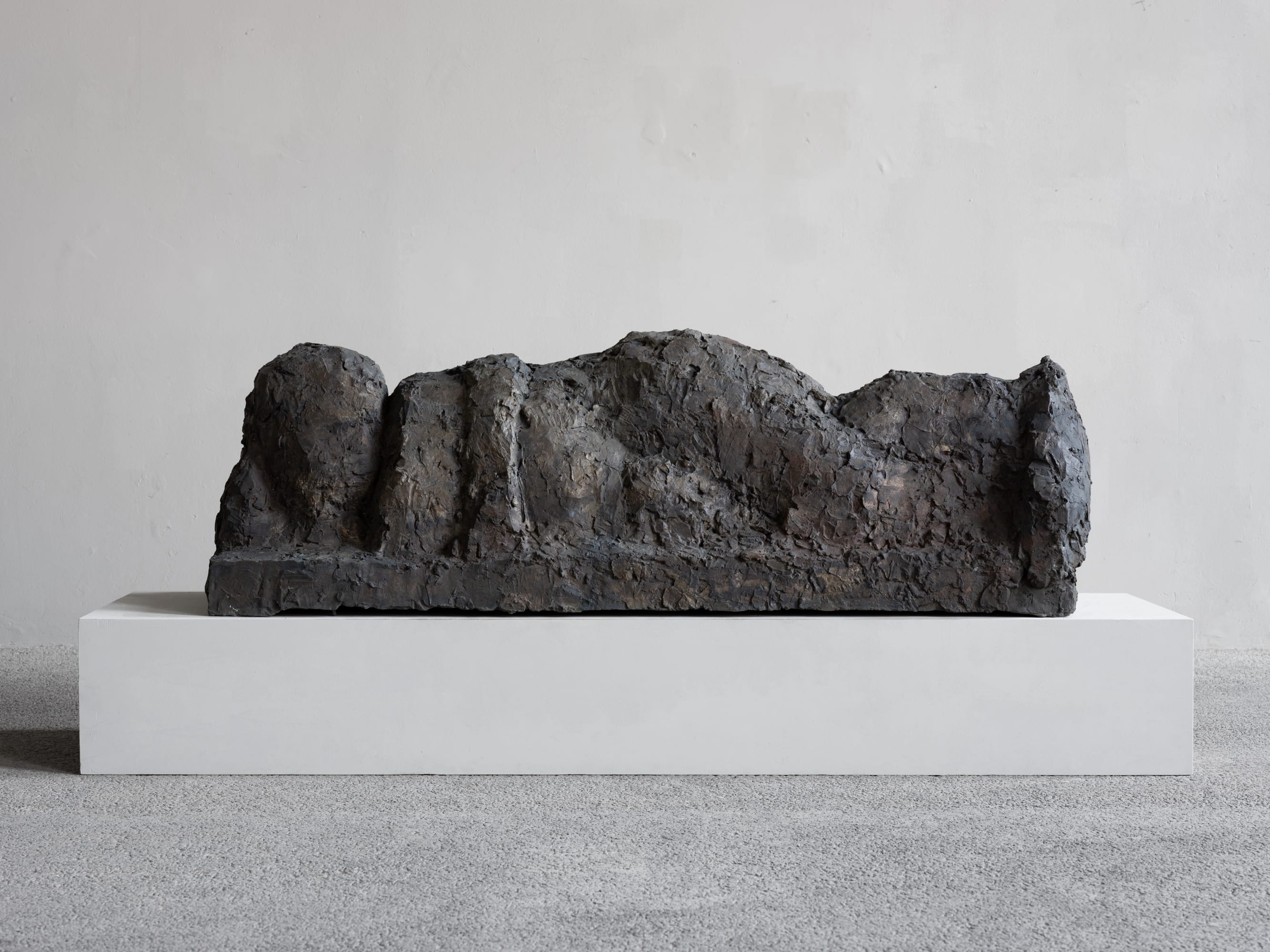 The Metropolitan Museum of Art acquires sculpture by Hans Josephsohn