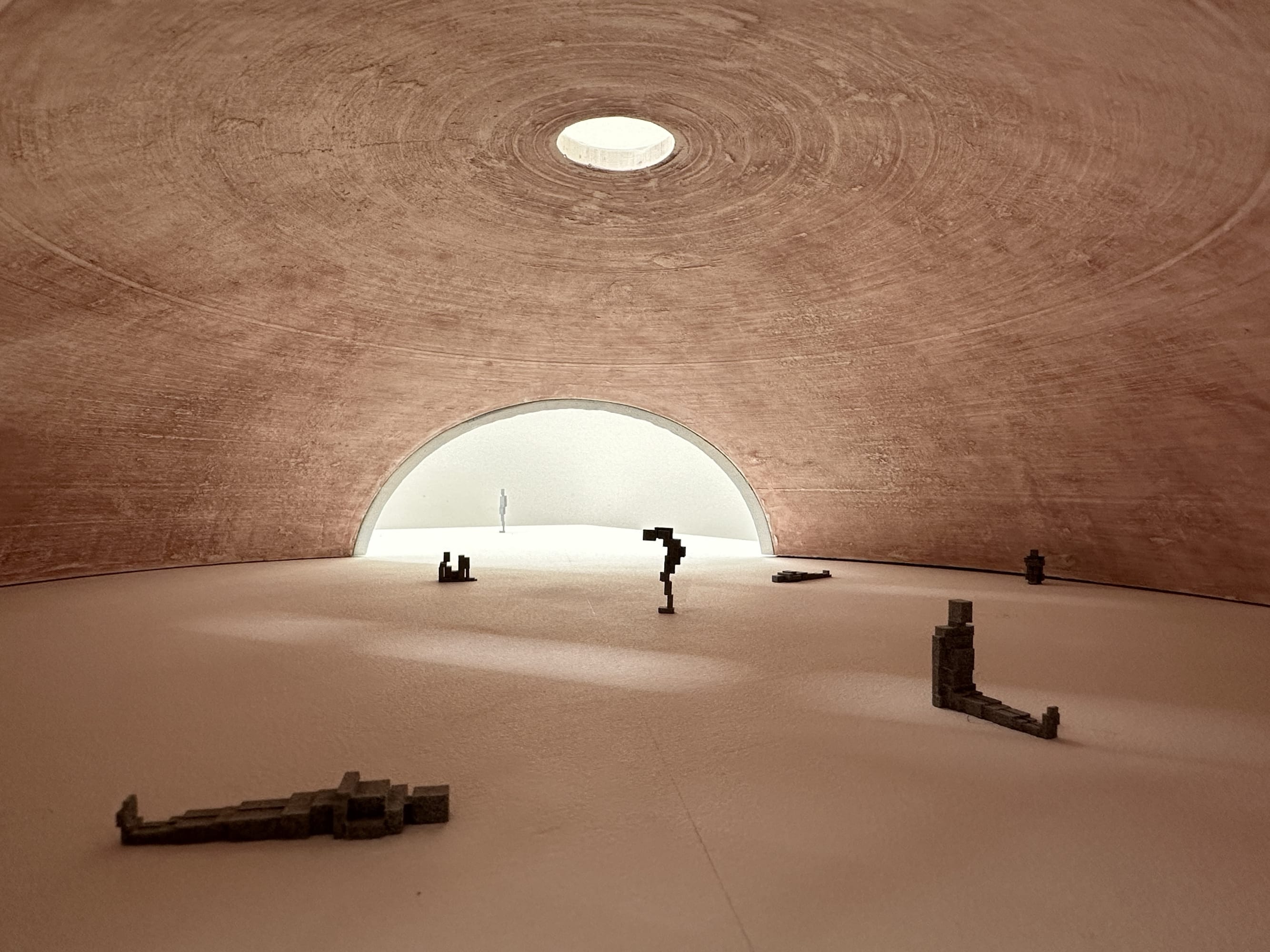 Collaboration between Antony Gormley and Tadao Ando at Museum SAN A new permanent space at the museum