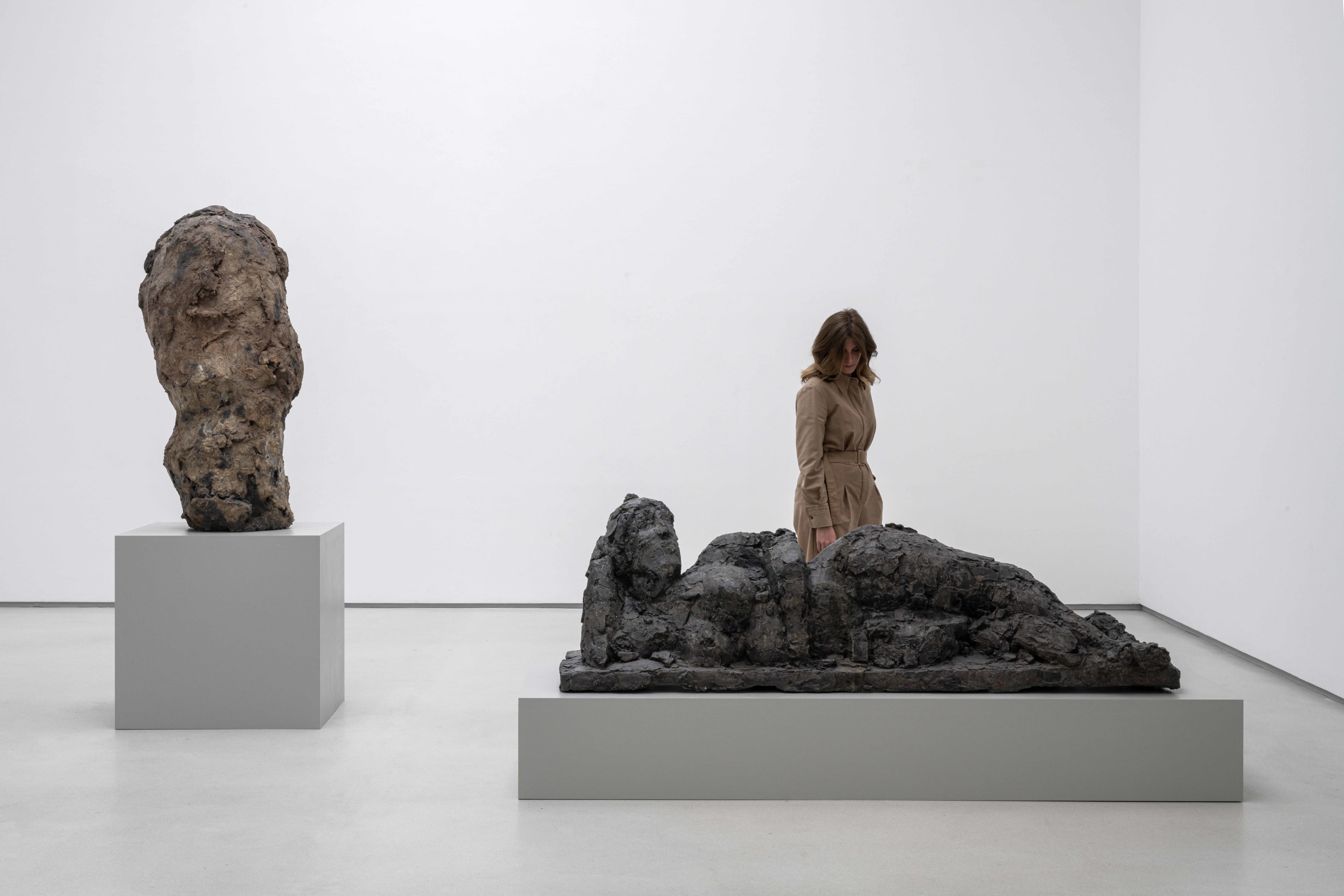 Hans Josephsohn Sculptures 1952—2002