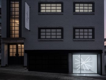 Etienne Chambaud Exterior 6