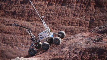 Janet Biggs, Seeing Constellations in the Darkness Between Stars, 2018