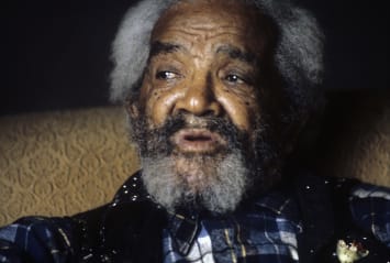 Portrait photograph of the artist William Hawkins taken by the gallerist Frank Maresca in 1984