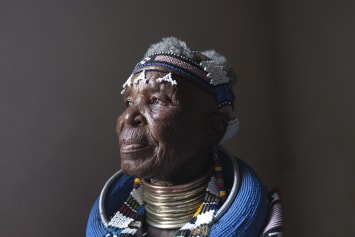 Esther Mahlangu 87