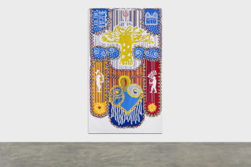 Alberto Pitta Cortejo Afro 2024 pintura e serigrafia sobre tela 287,5 x 174 cm