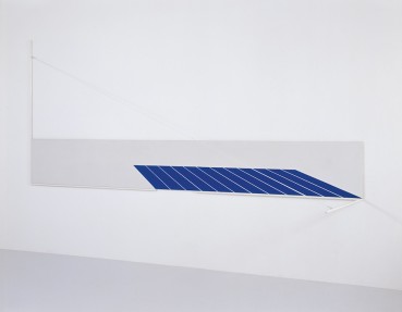 John Carter RA  Sight-Line, 1972  Acrylic on cotton duck with painted steel and cord  176 x 400 x 122cm