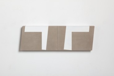 John Carter RA  Right-Angles (Raw Umber and White), 1999  Acrylic with marble powder on board  19.5 x 60.5 x 4.5cm