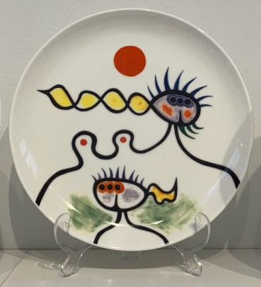 Desmond Morris  Mother, 2019  Ceramic under-glaze on bisque plate, subsequently fired  27 x 27cm  Limited edition of 30 plates  £150