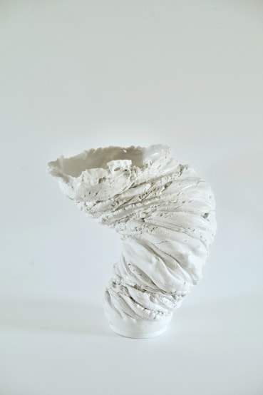 Sam Chatto  Torqued Form II , 2024  Porcelain  31 x 30 cm