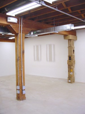 jose dávila, Fake Column, 2002