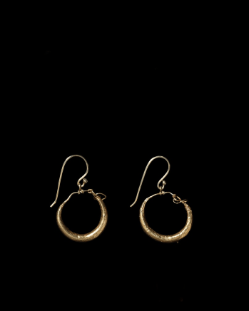 69. Roman hoop earrings, c.1st-3rd century AD
