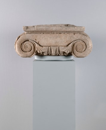Greek Ionic capital, Southern Italy, c.4th century BC