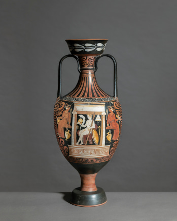 Greek red-figure amphora, Apulia, c.330-320 BC, attributed to the Ganymede Painter (Trendall)