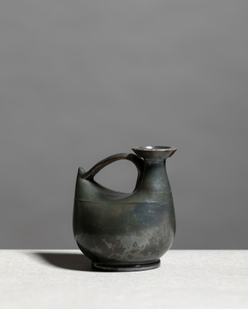 Greek black-glaze askos, South Italy, Apulia, c.4th century BC