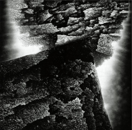 张羽 Zhang Yu , Divine Light 2001-1 Ruined Circle and Square 灵光2001－1残圆与破方, 2001