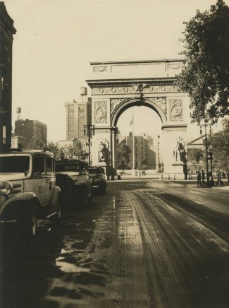 Alexander Artway, Front of Washington Arch, Greenwich Village, June 26, 1935