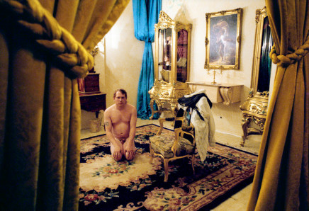 Susan Meiselas, Pandora's Box, Awaiting Mistress Natasha, The Versailles Room, New York City, 1995