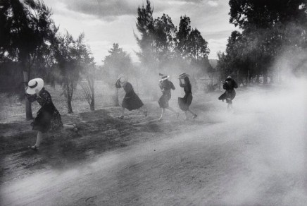 Larry Towell, Dust Storm, Durango Colony, Durango, Mexico, 1994