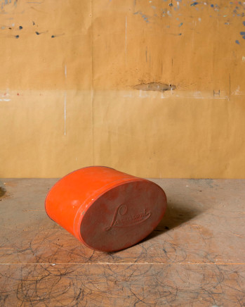 Joel Meyerowitz, Morandi's Objects (red oval tin), 2015
