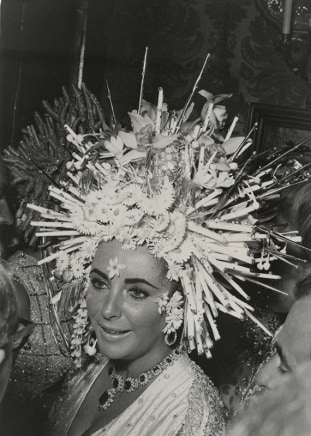 Photographer Unknown, [Liz Taylor at the masked ball, Venice, Italy], November 1966