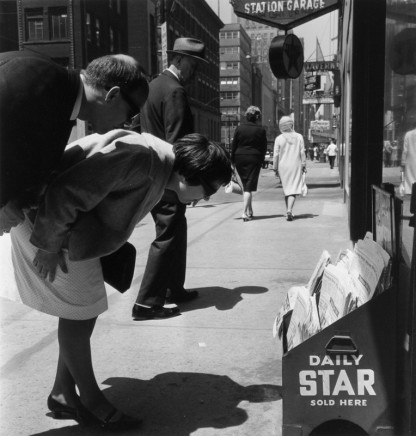 Albert Kish, Star Boy, Corner of Bay and Front, Toronto [Toronto Star Display], 1964