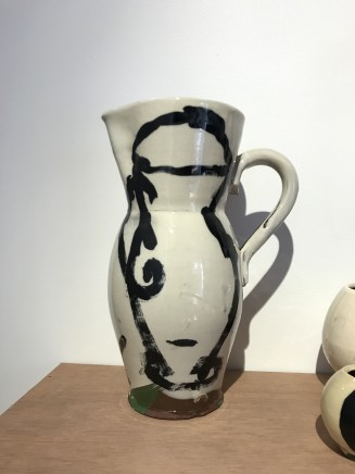 Martin Poppelwell, Paint pitcher on pitcher, 2017