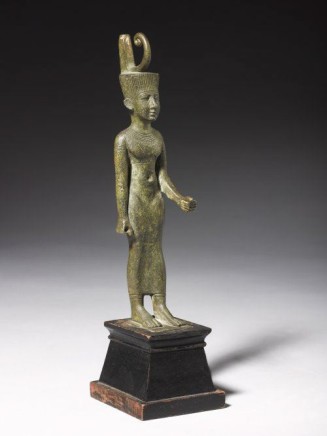 Egyptian statuette of the goddess Neith Late Dynastic Period, 664-30 BC Bronze Height 16.5cm