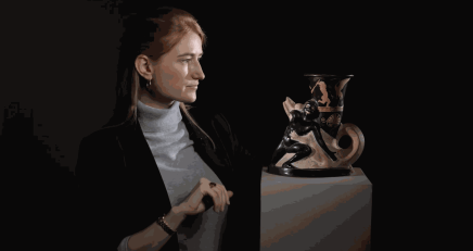 Charis Tyndall talks about a Greek red-figure plastic vase, From the Charles Ede Weekly Bulletin