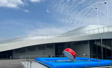 Tong Kunniao had participated in the exhibition "Swirl: The 8th Stars Plan Young Artists Research Exhibition" at Wuhan Art museum