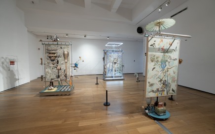Tong Kunniao is participating in the exhibition "Exposition d’art France- Chine" at Art Museum of Sichuan Fine Arts Institute