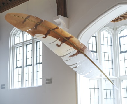 Neil Dawson Feather (Kahu), 2019 Aluminium, polycarbonate, acrylic tip and automotive paint 2940 x 545 x 345mm