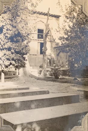 John Drinkwater, The haft-tan (seven-men) cemetery in Shiraz, 1934