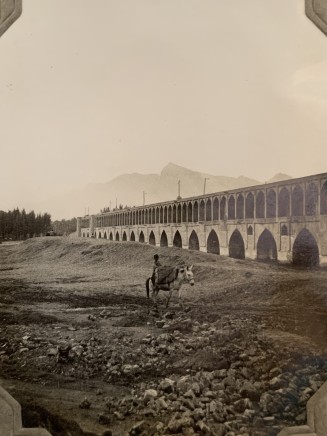 John Drinkwater, Pul-i-Khwaju bridge, Isfahan, 1934