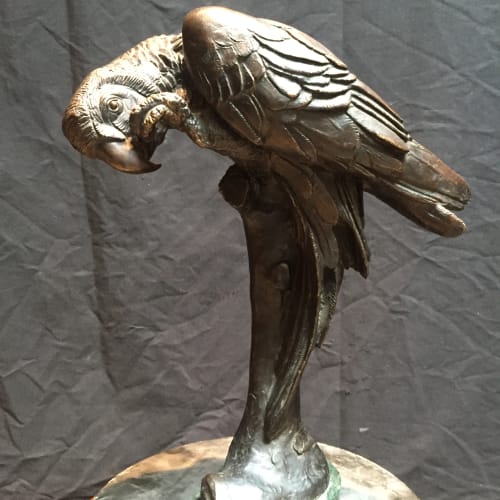 Sirio Tofanari, Bronze sculpture of a Parrot