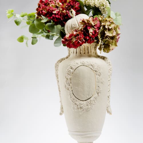 <span class="artist"><strong>Amy Hughes</strong></span>, <span class="title"><em>Trésor Découvert Series; Lidded Earthstone Vase</em>, 2014</span>