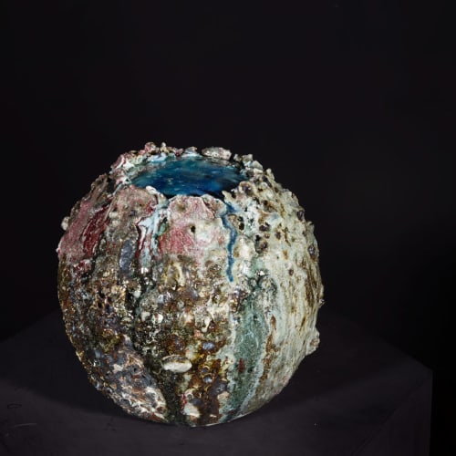 Lotte Glob  Boulder Eye iii, 2020  ceramic  27cm x 25cm x 25cm