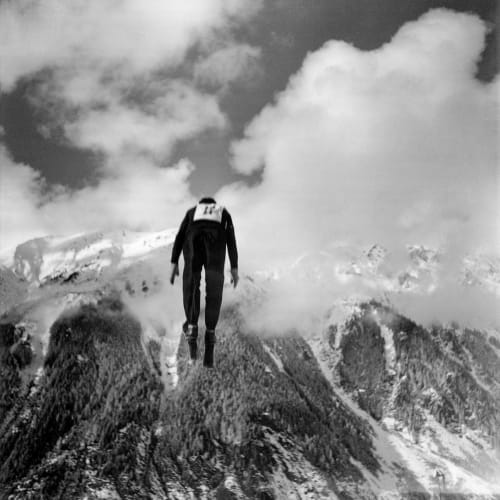 Coupe du monde de saut à ski FIS, 1938  Tirage argentique sur papier baryté  18x24 cm  Roger Schall  Unlimited edition