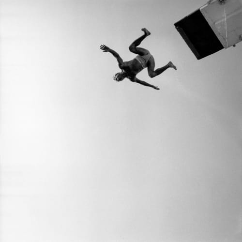 La grenouille, 1935  Tirage argentique sur papier baryté  18x24 cm  Roger Schall  Unlimited edition
