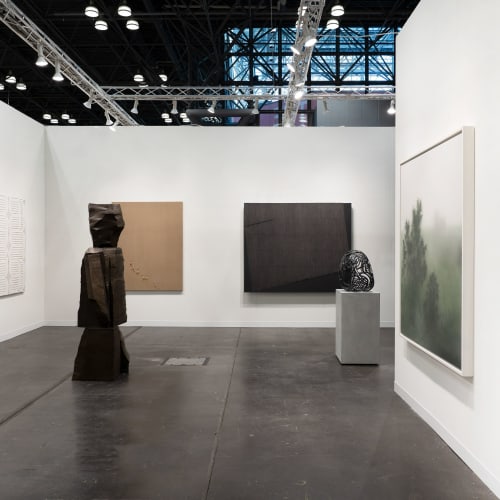 Installation view of Tina Kim Gallery | Booth 302 at The Armory Show (Sep 9-14, 2021). Courtesy of Tina Kim Gallery. Photo by Hyunjung Rhee.