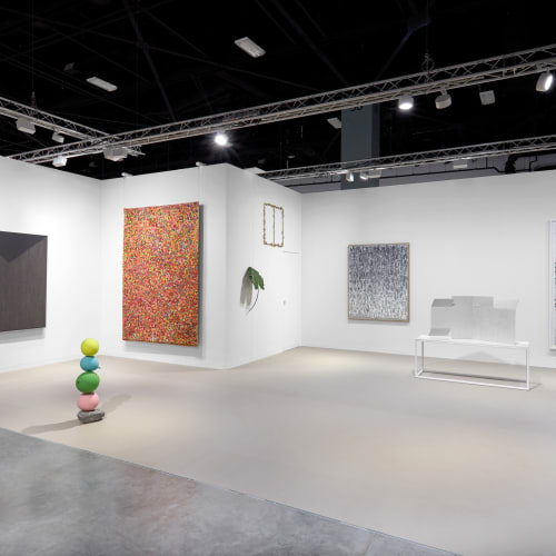 Installation view of Tina Kim Gallery | Booth B14 at Art Basel Miami Beach (December 1-3, 2022). Courtesy of the artists and Tina Kim Gallery. Photo by Sebastiano Pellion di Persano.