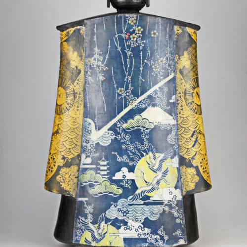 John Bedding, Geisha, Miyoha, ceramic sculpture, 53 x 38 x 18 cm, 2023