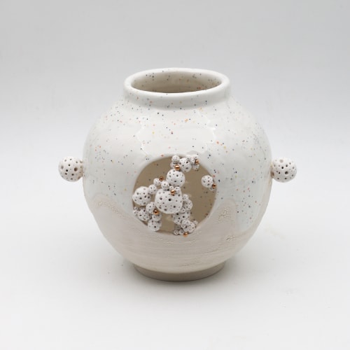 Nighty Night I, 2024 Glazed stoneware, Luster 5.5 x 6.6 x 5.5 in (DYS009)