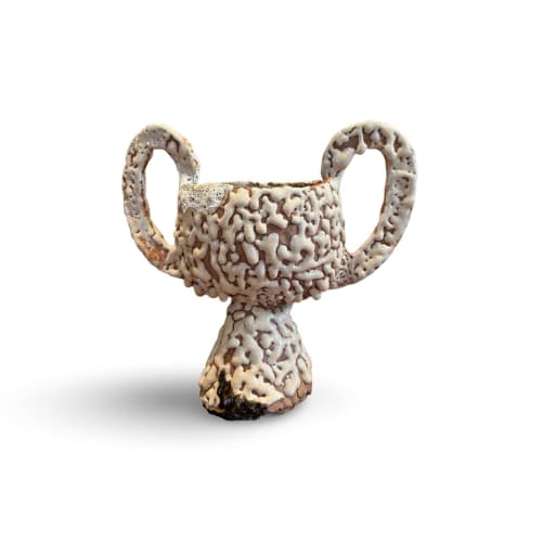 Shino Pyramid Kantharos, 2024 stoneware and glazes 9.5 x 6 in (RL012)