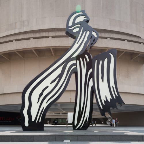 Roy Lichtenstein's Brushstroke Hirshhorn Museum & Sculpture Garden on the Mall in Washington, DC Photo by RLBolton is licensed under CC BY 2.0. Taken on July 27, 2013.