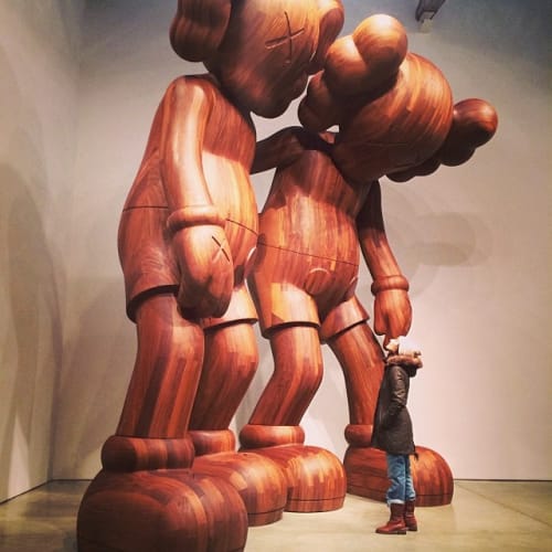 KAWS, Along the Way, 216” x 176” x 120,” wood, 2013. Photo by dpstyles™ is licensed under CC BY 2.0.