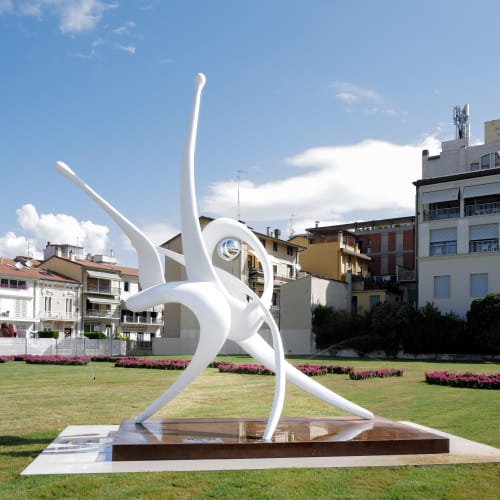 Gumdesign, sculture moderne e oggetti design - Viareggio