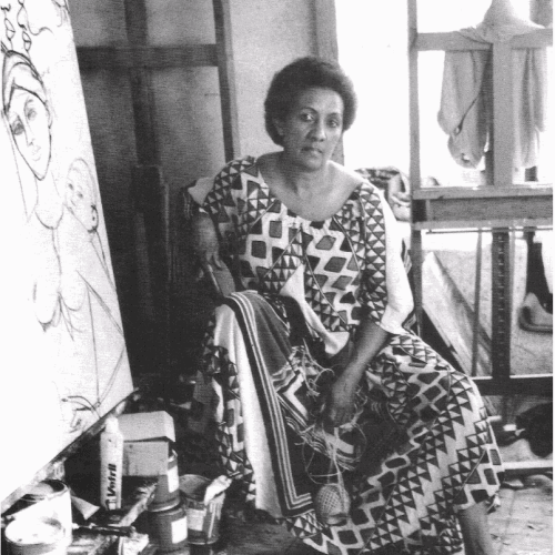 Portrait of Bertina Lopes in her studio. Copyright Archivio Bertina Lopes.
