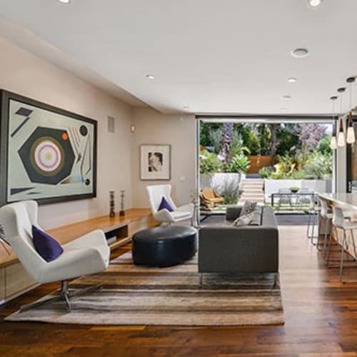 Tour of Rowland Weinstein's San Francisco home and private collection.