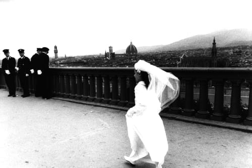Gianni Berengo Gardin Florence, 1962 (Printed 2020) Gelatin Silver Print Paper - 16"x20", Matted - 20"x24"