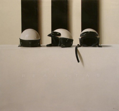 Fernando O'Connor, Three Helmets